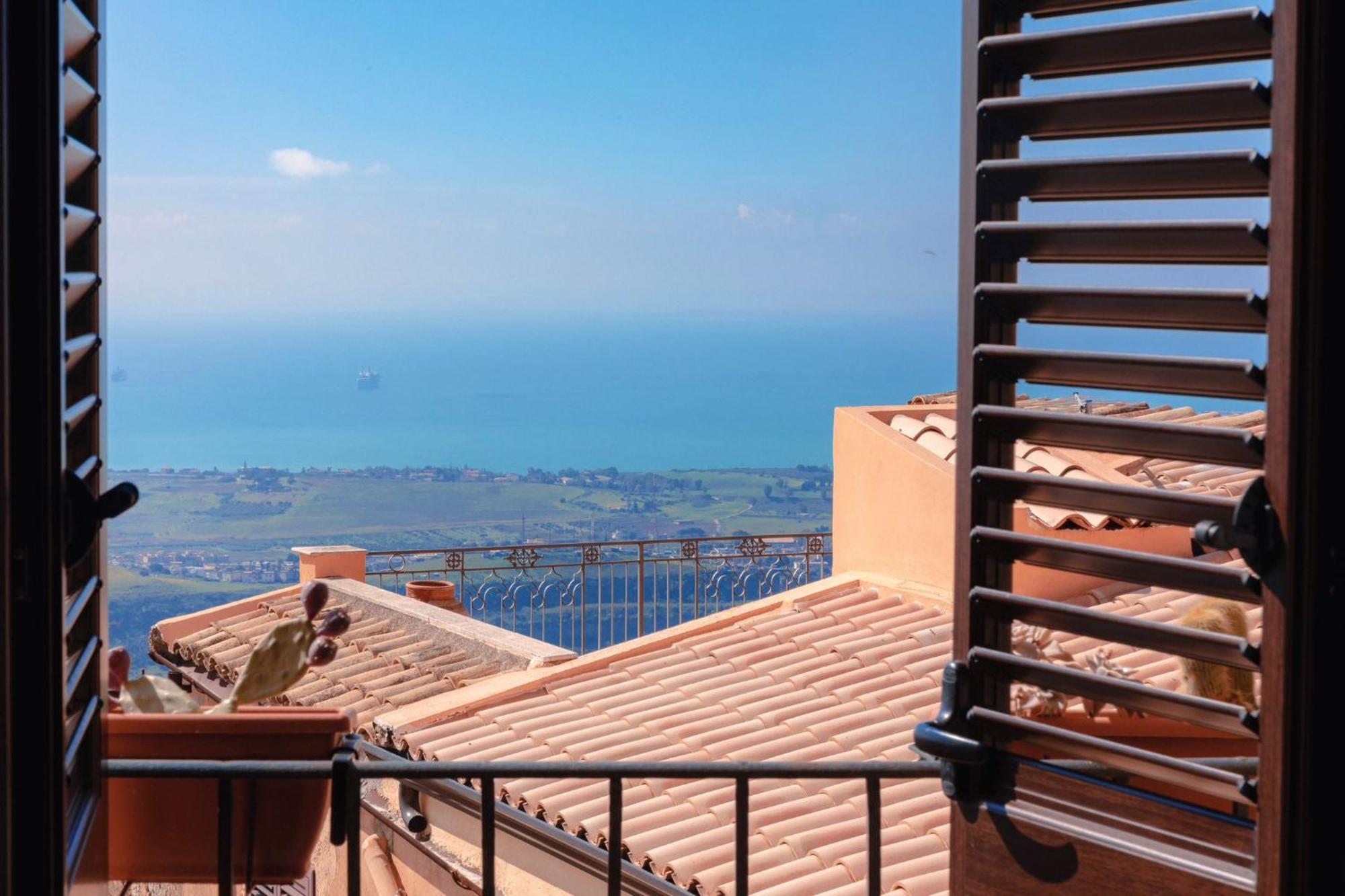 Le Teste Di Moro Al Duomo Agrigento Ngoại thất bức ảnh